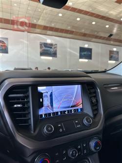 GMC Acadia